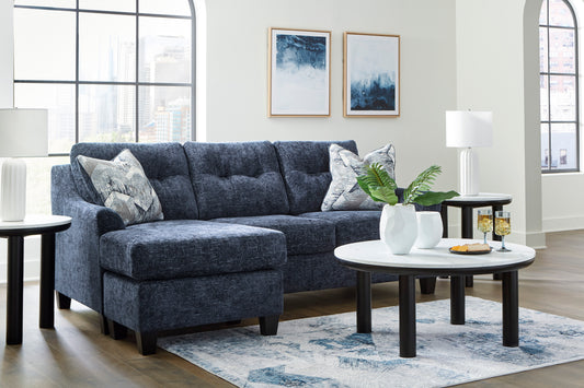 Keenelynn Sofa Chaise