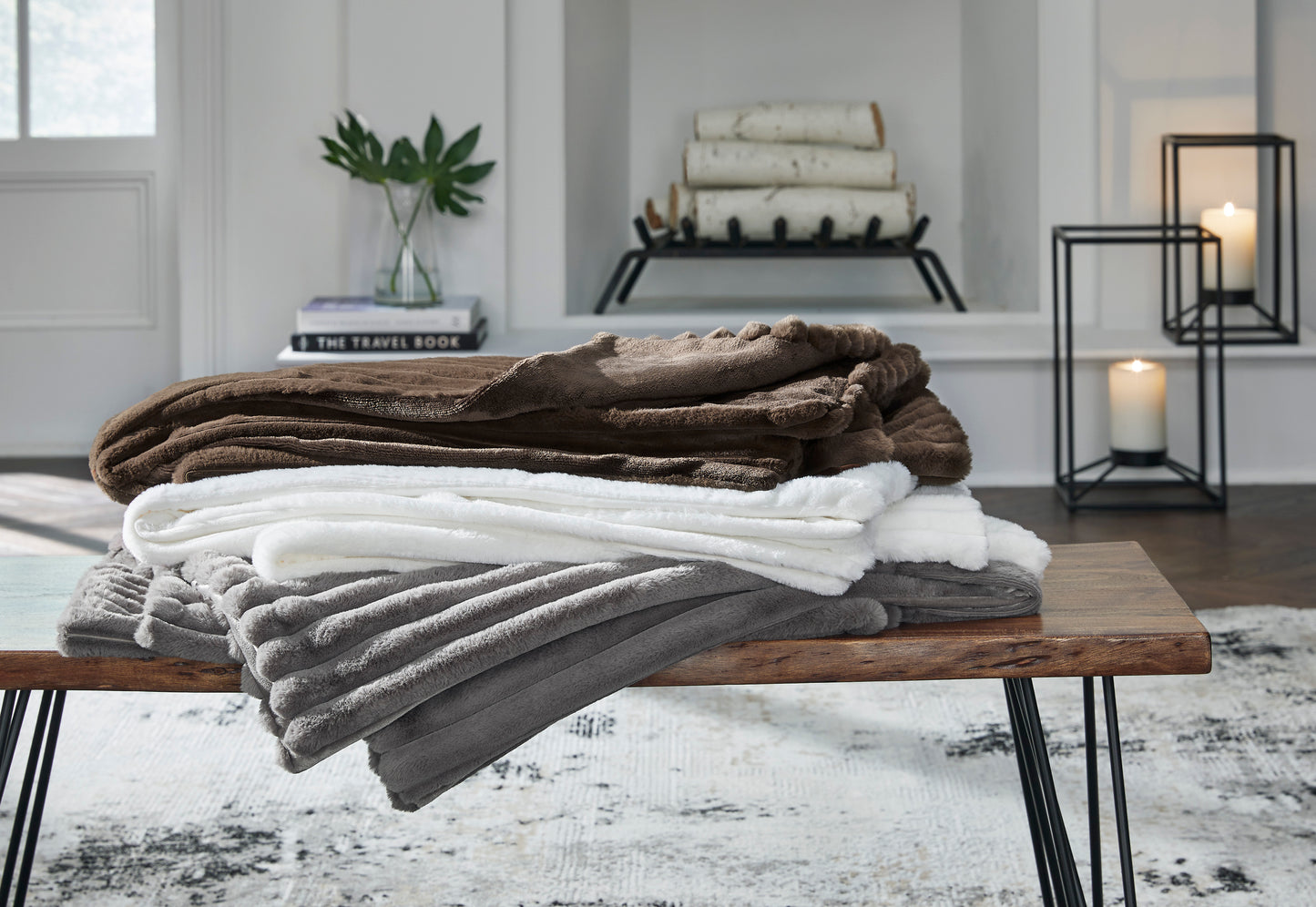Alsonwell Brown Throw