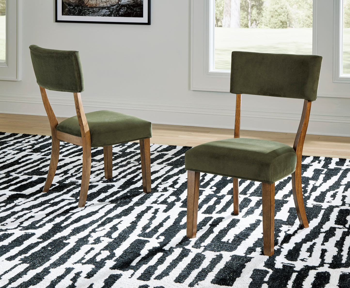 Steenlage Brown Dining Table 6 Seater
