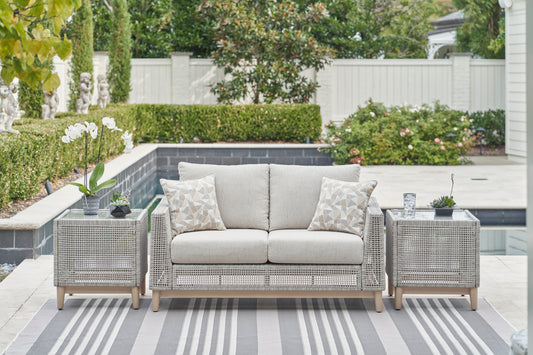 Seton Creek Loveseat w/Cushion