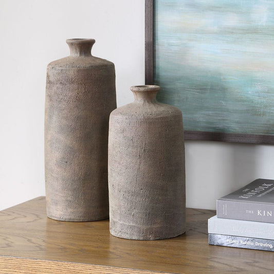 Terrene Vases, S/2
