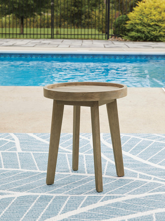 Bradstreet Bay Round End Table