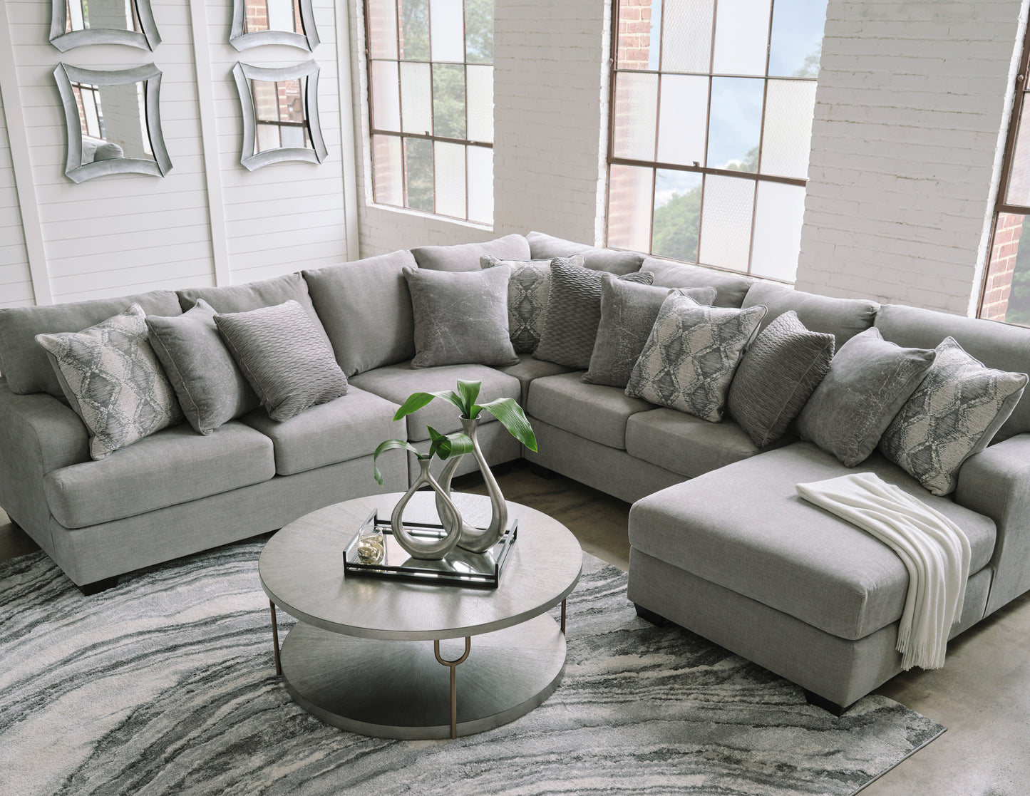Keener 5-Piece Sectional with Chaise