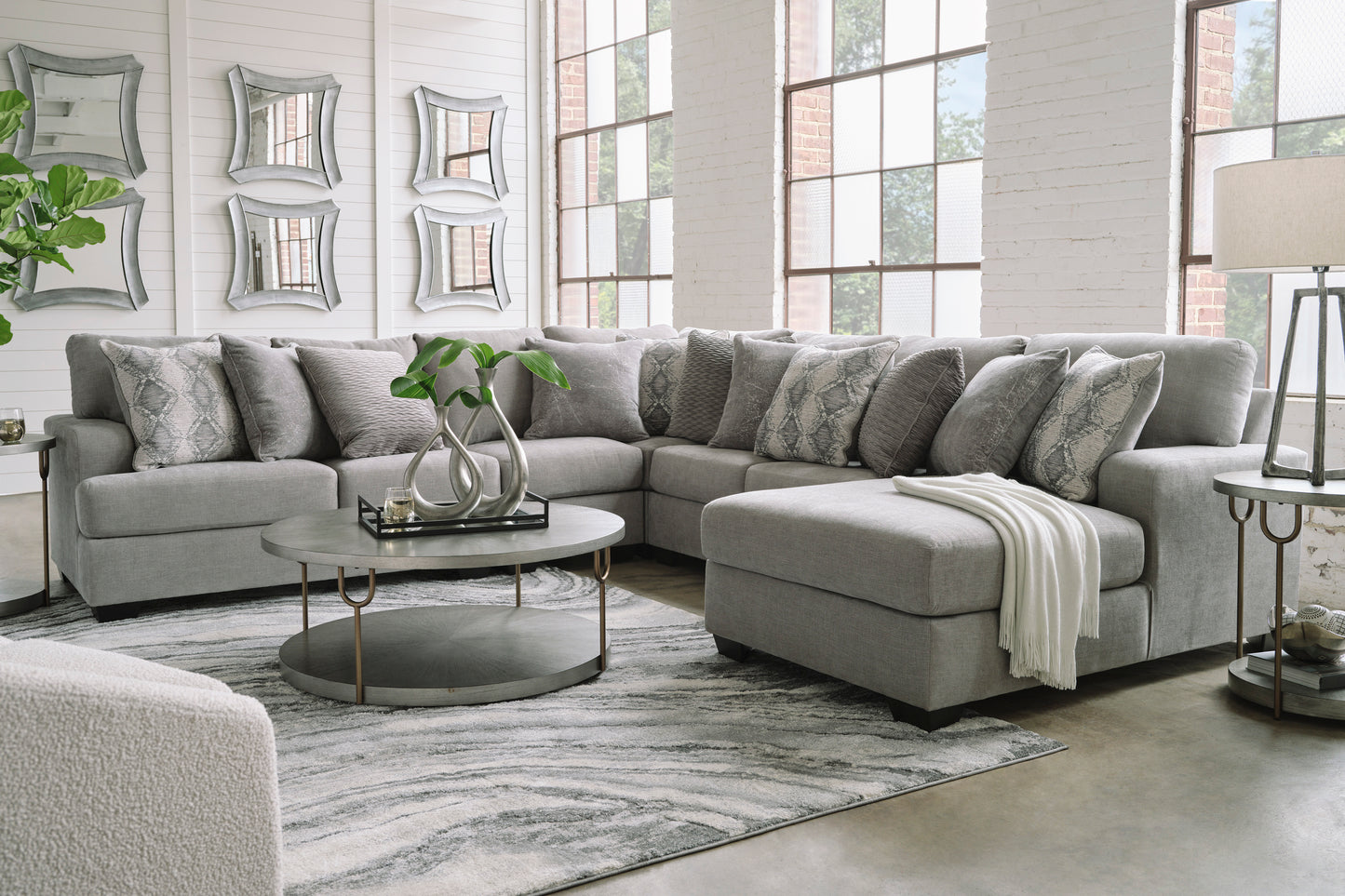 Keener 5-Piece Sectional with Chaise