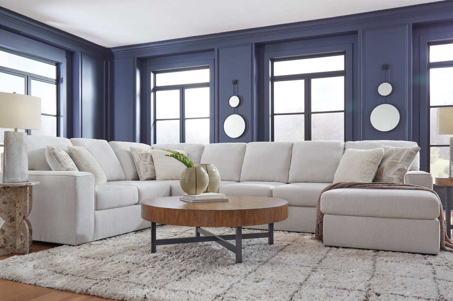 Leighelli 4-Piece Sectional with RAFChaise