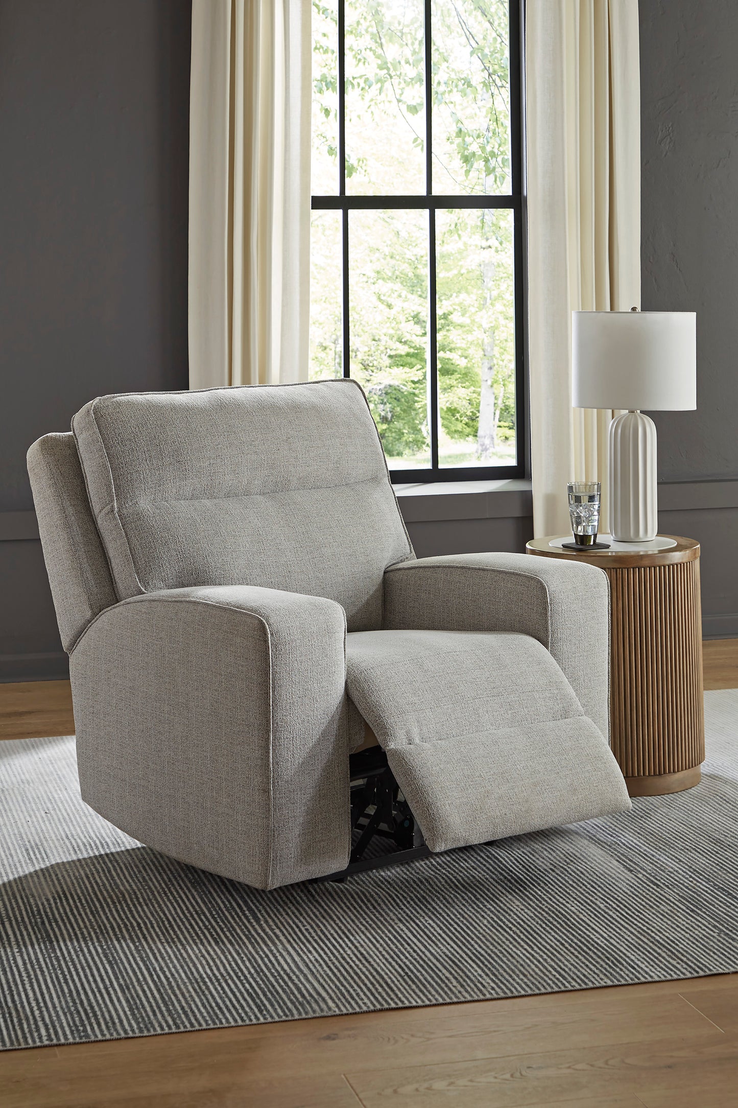 Jasperson PWR Recliner/ADJ Headrest