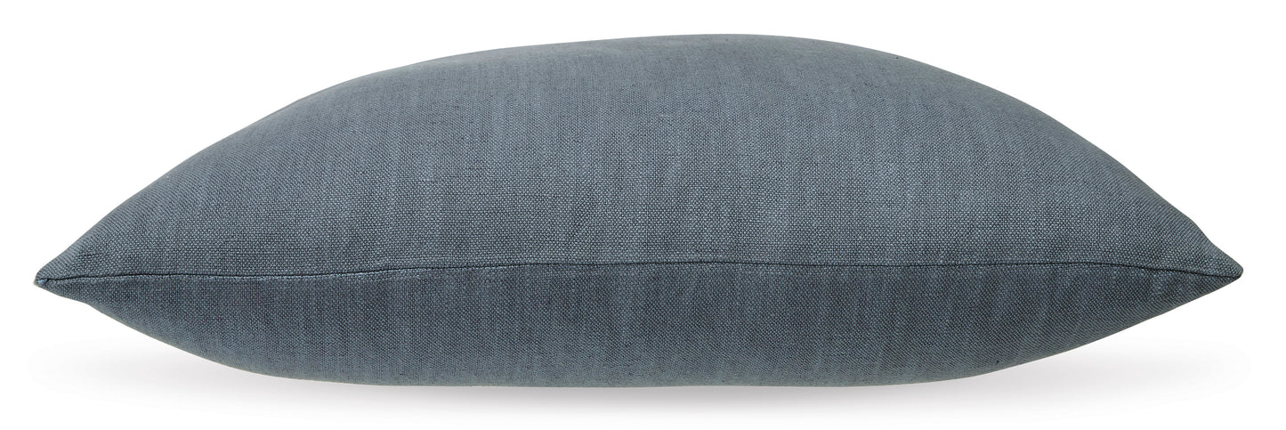 Thaneville Pillow
