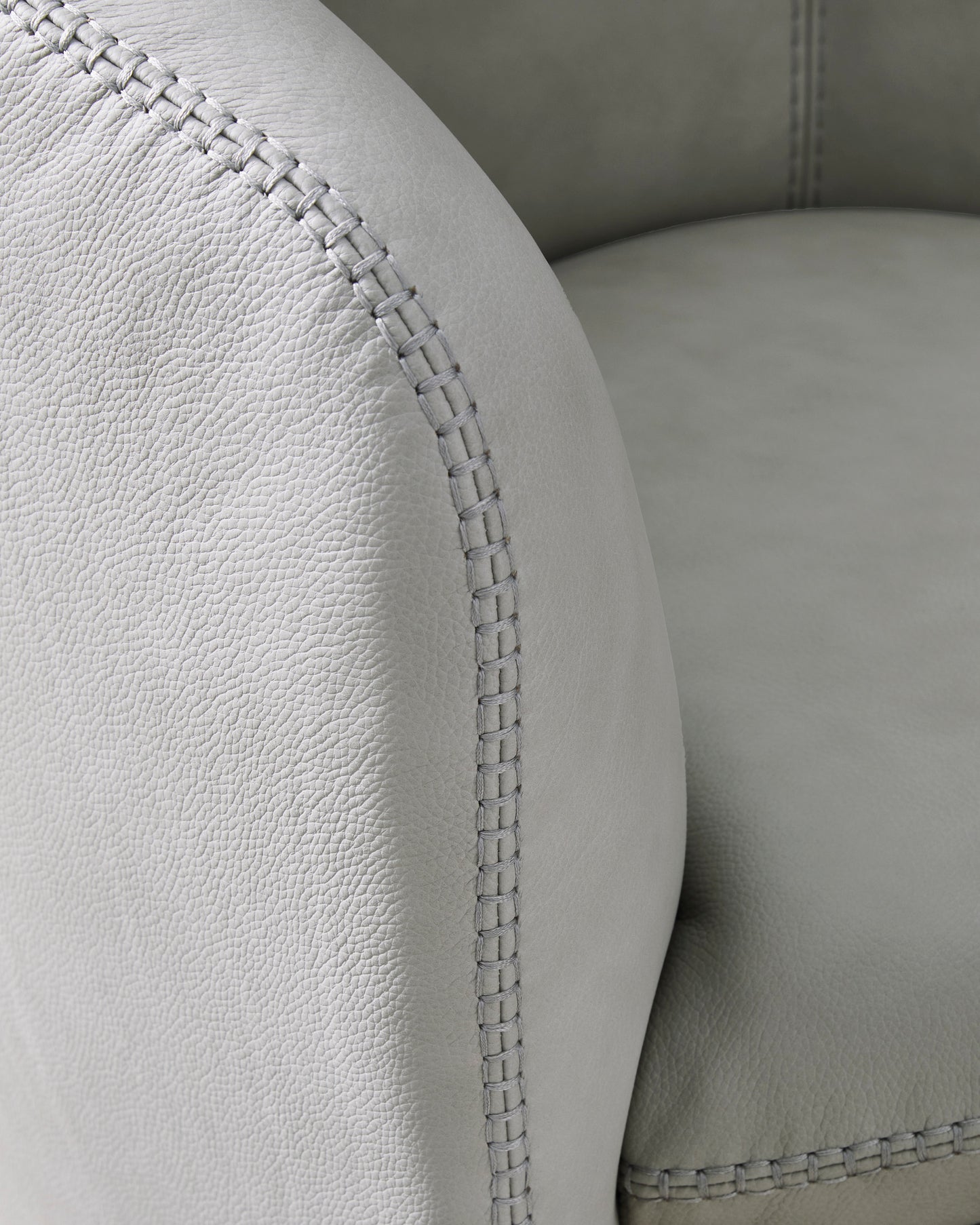 Kierreys Bone Swivel Accent Chair