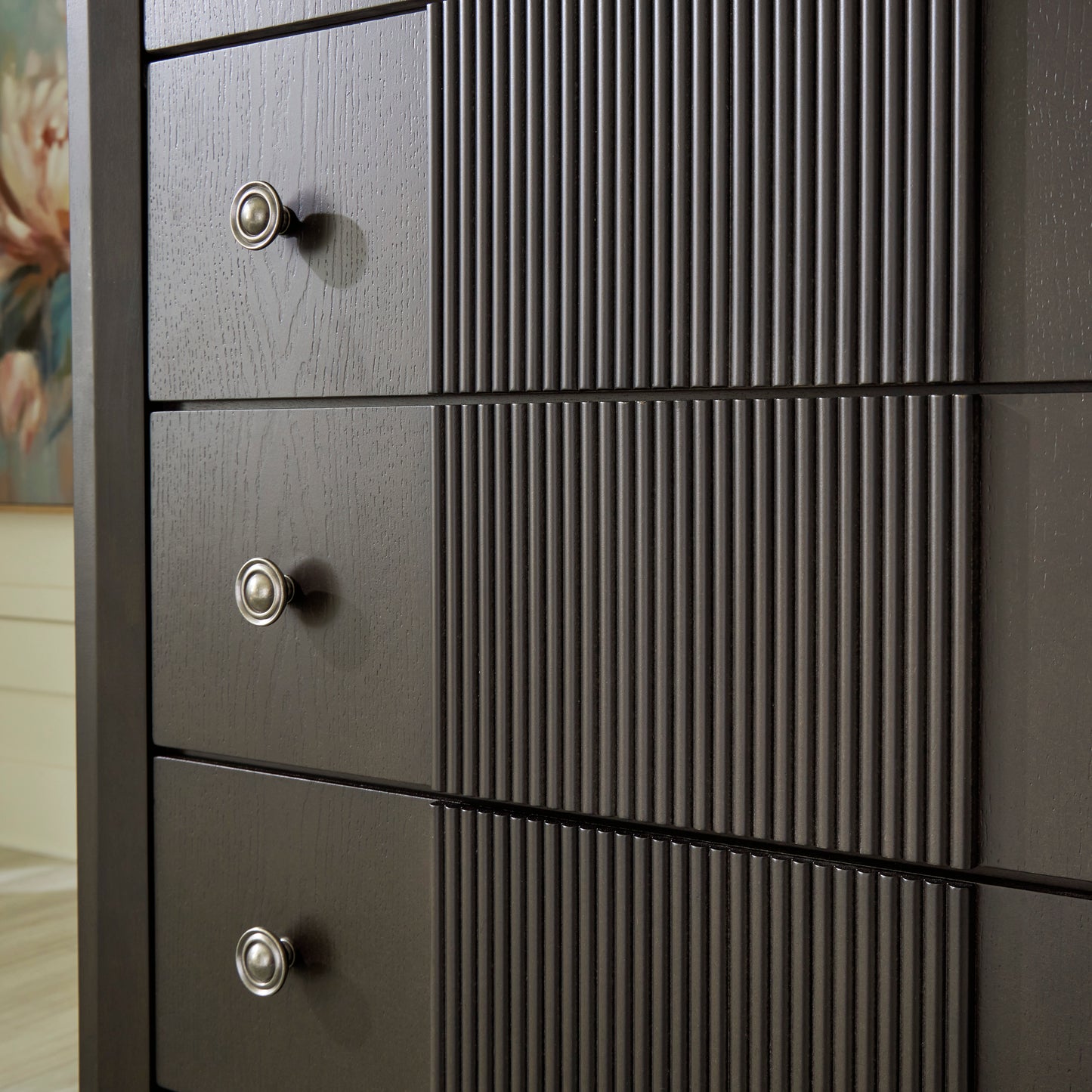 Urbantrack Five Drawer Chest