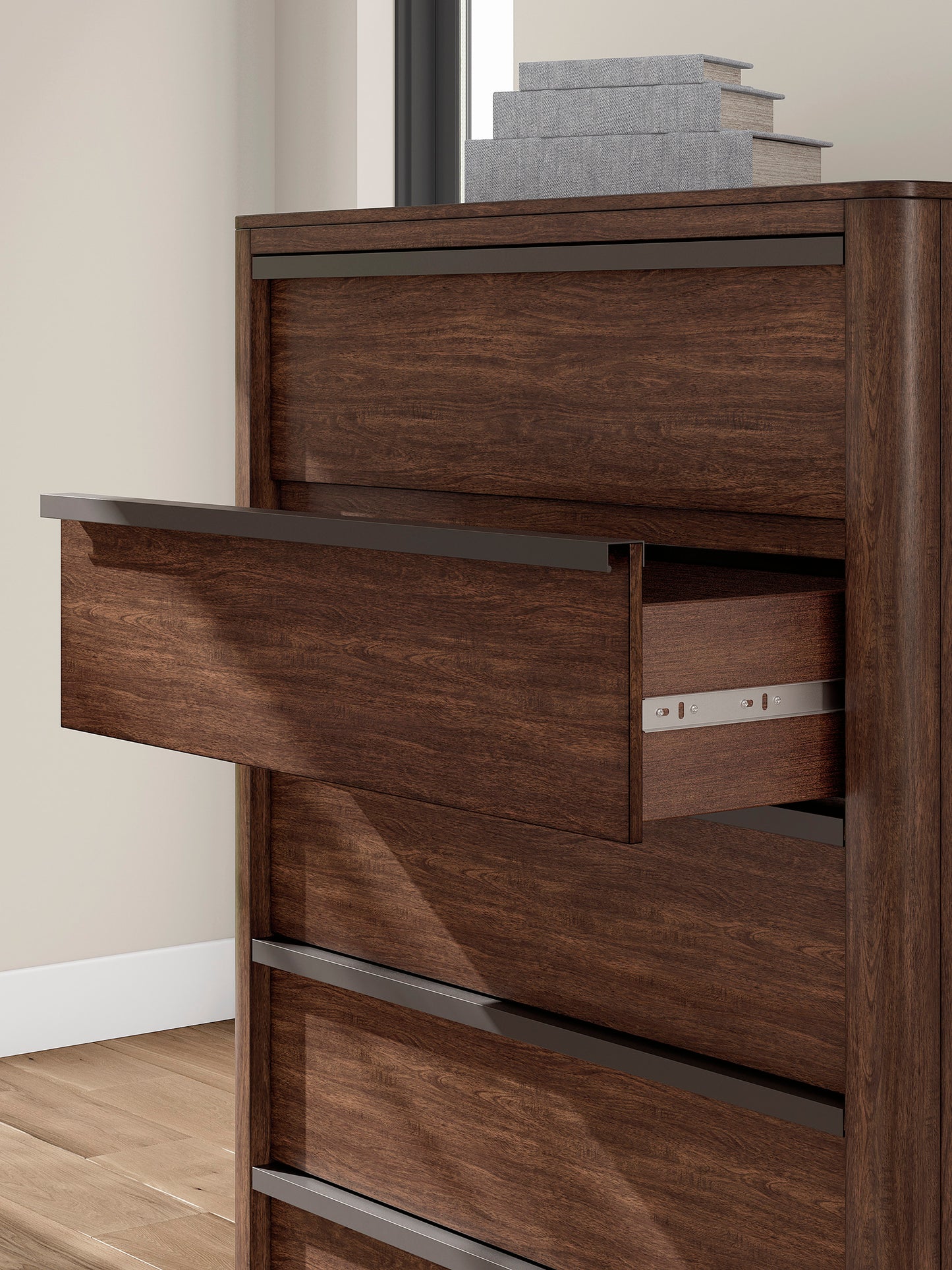 Kendamor Five Drawer Chest