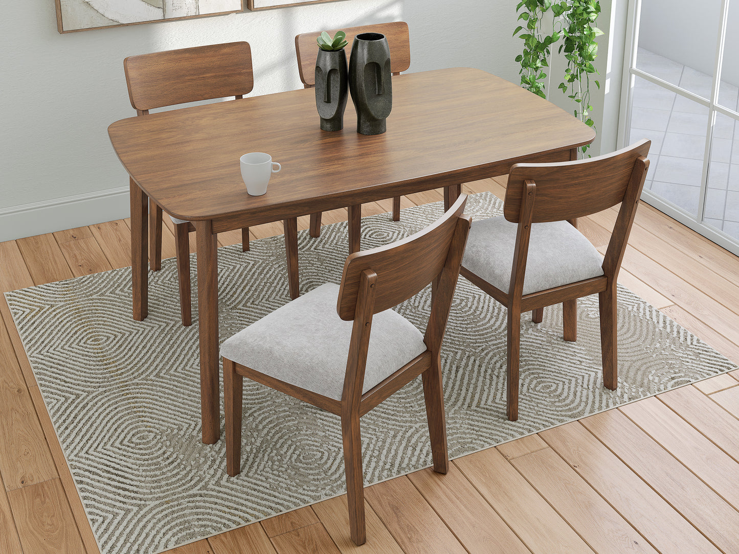 Lyncott Dining Room Table Set with 4 Chairs
