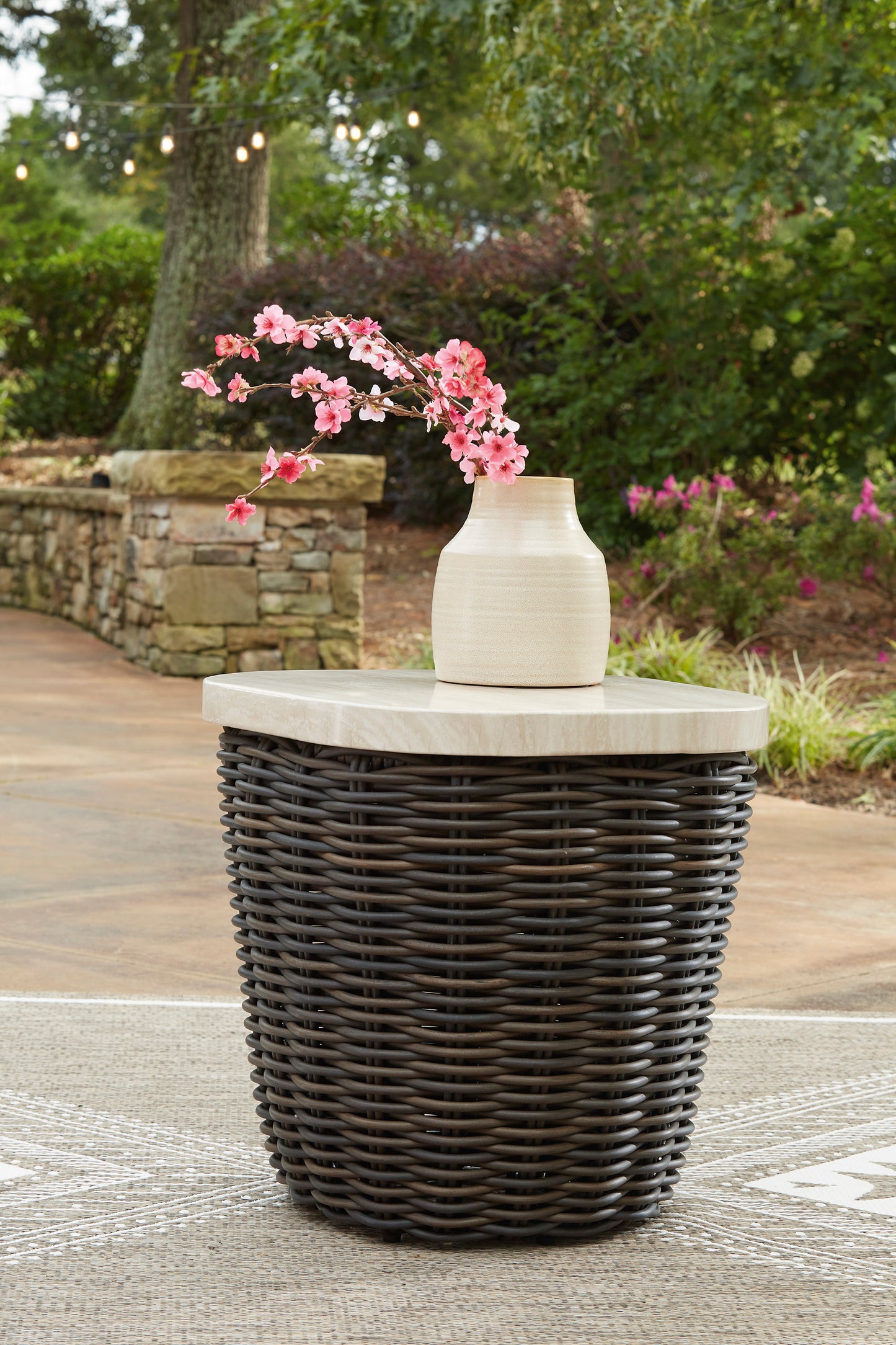 Kimora Square End Table