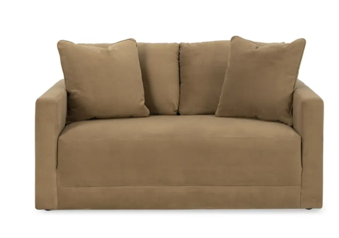 Lainee Loveseat