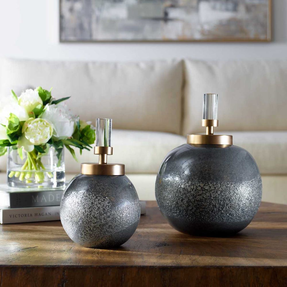 Cessair Bottles, S/2