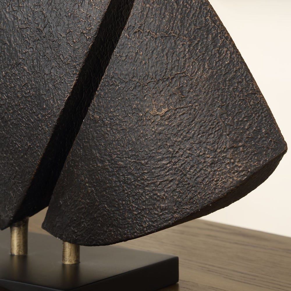 Wind Crest Sculpture