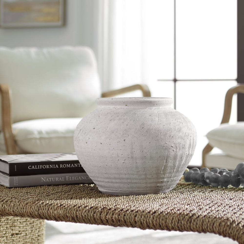Floreana Vase, Round
