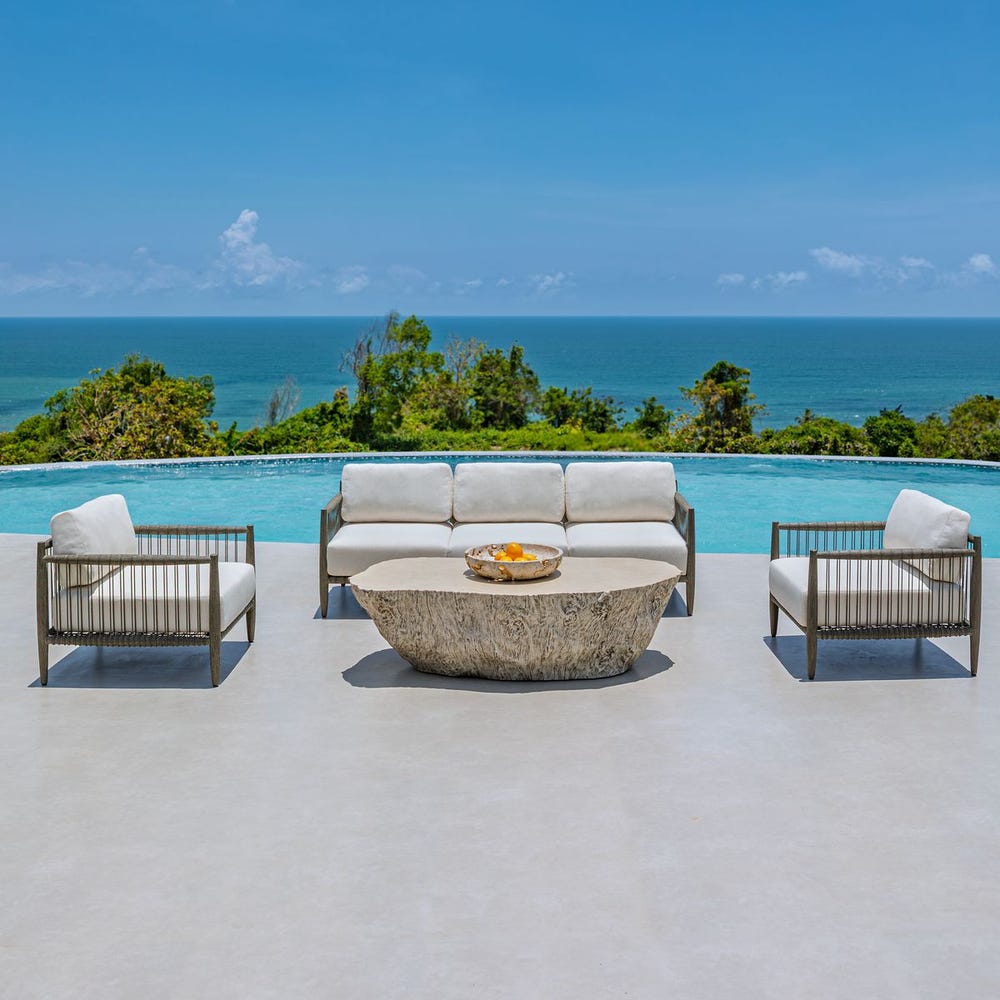 Oakmont Indoor-Outdoor Coffee Table