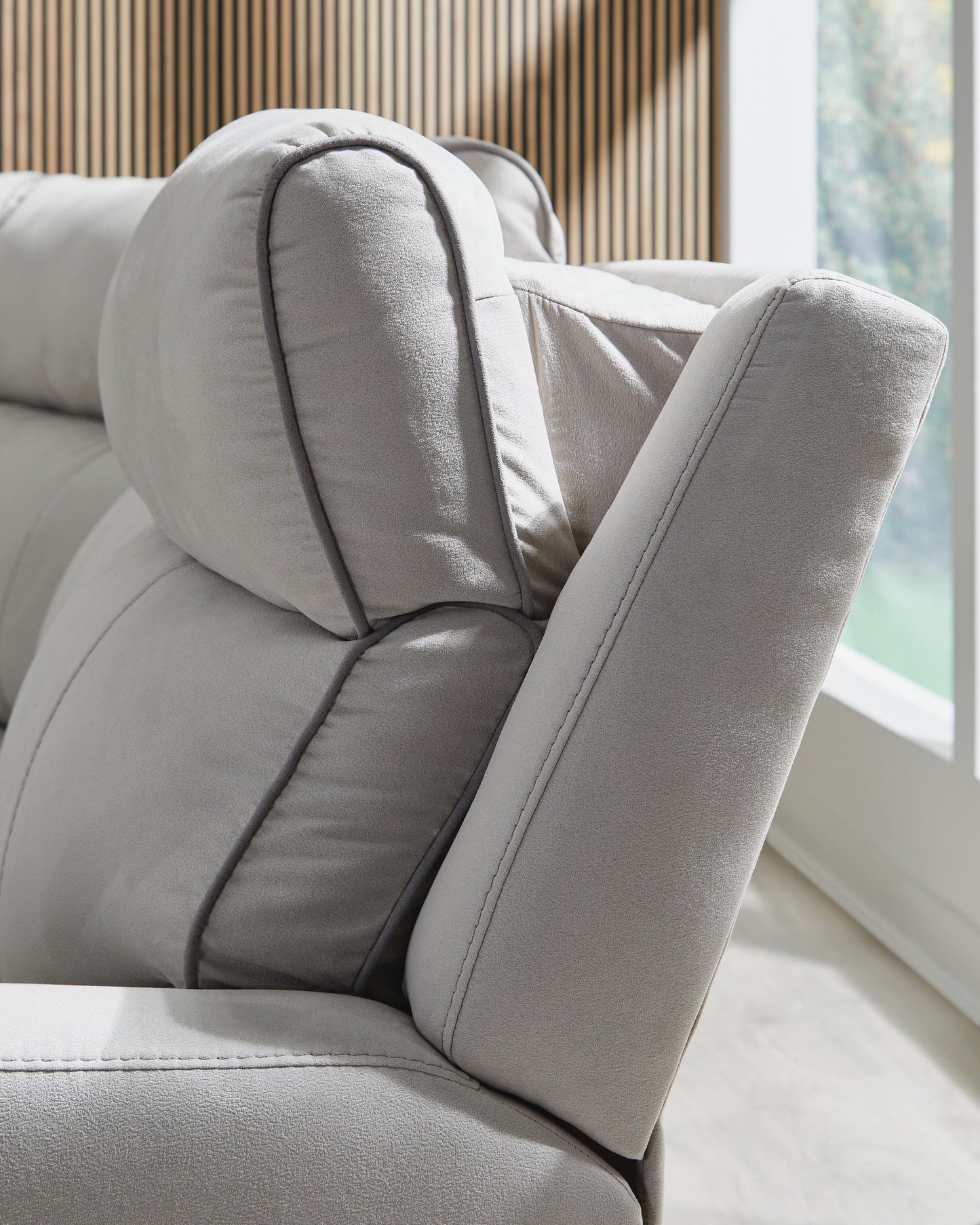Grafton Pike 6-Piece Power Reclining Sectional