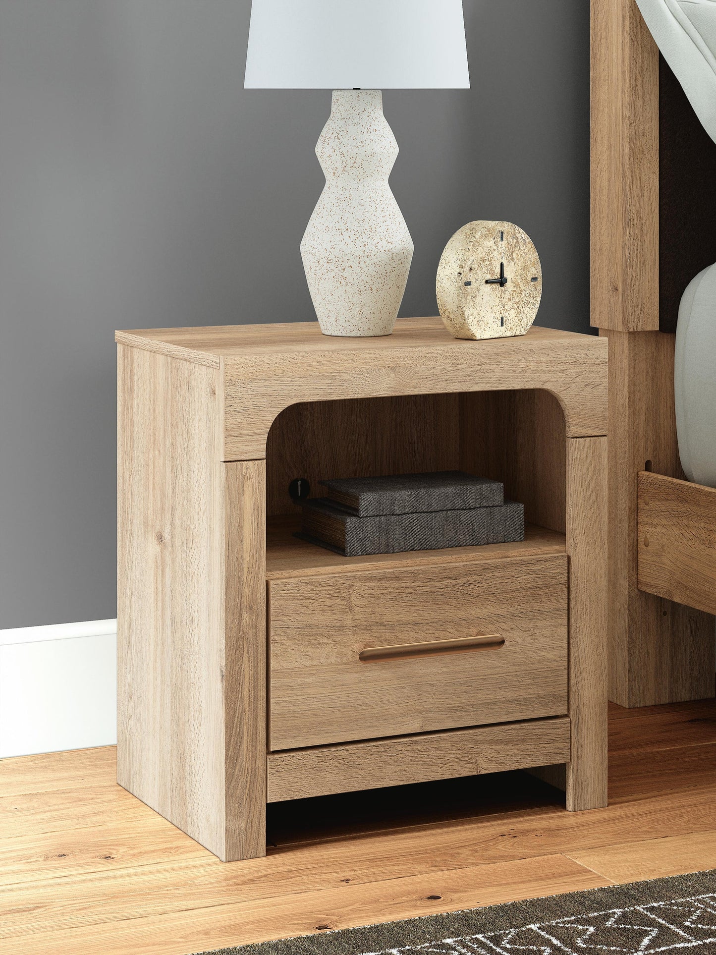 Hollymount One Drawer Night Stand