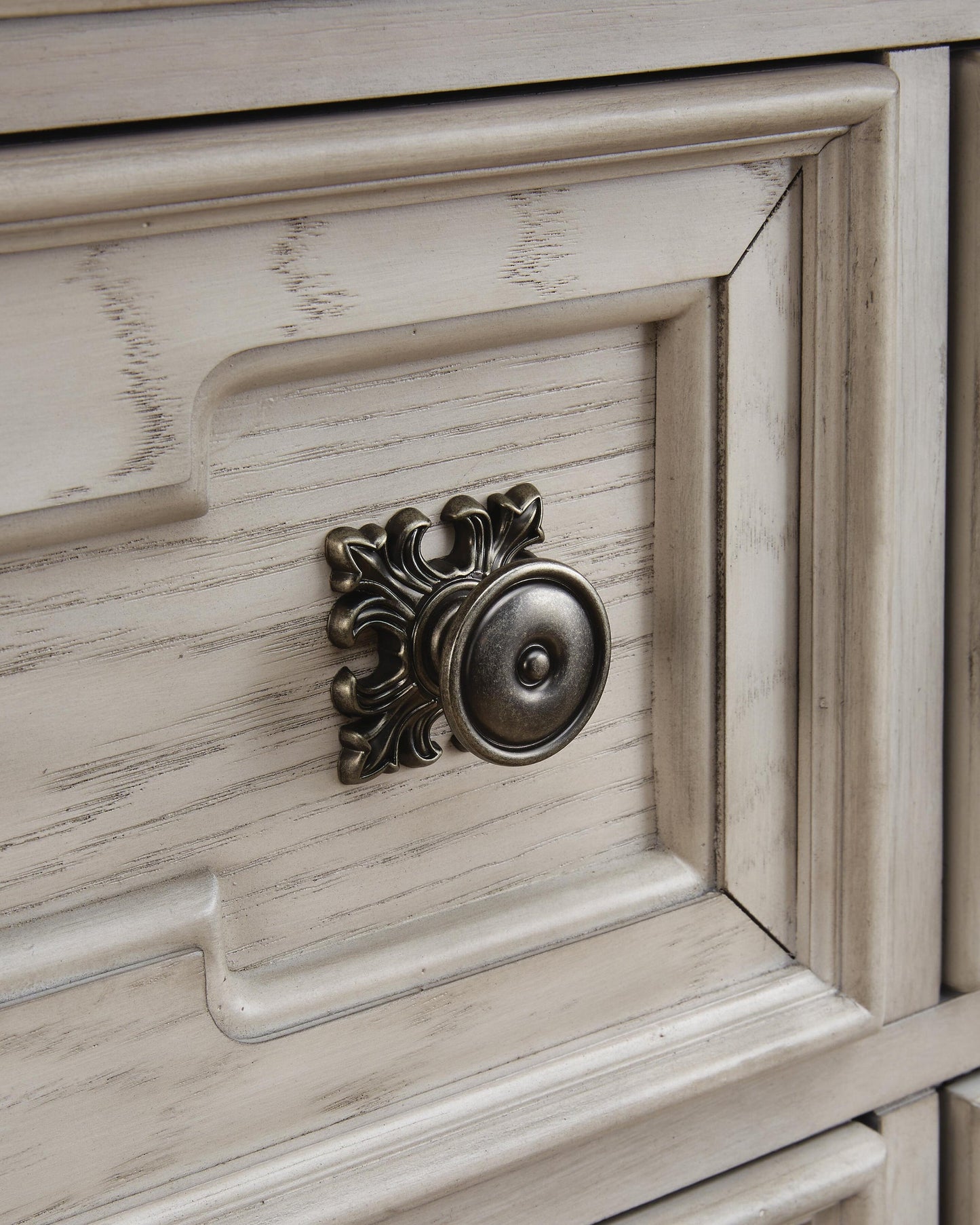 Andonhall Dresser