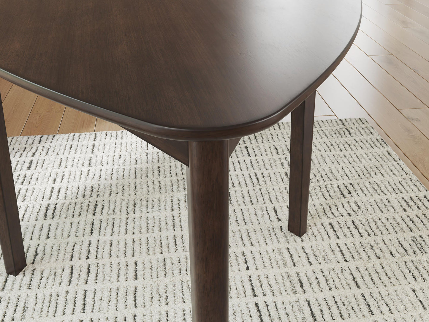 Dantenton Triangle Dining Room Table