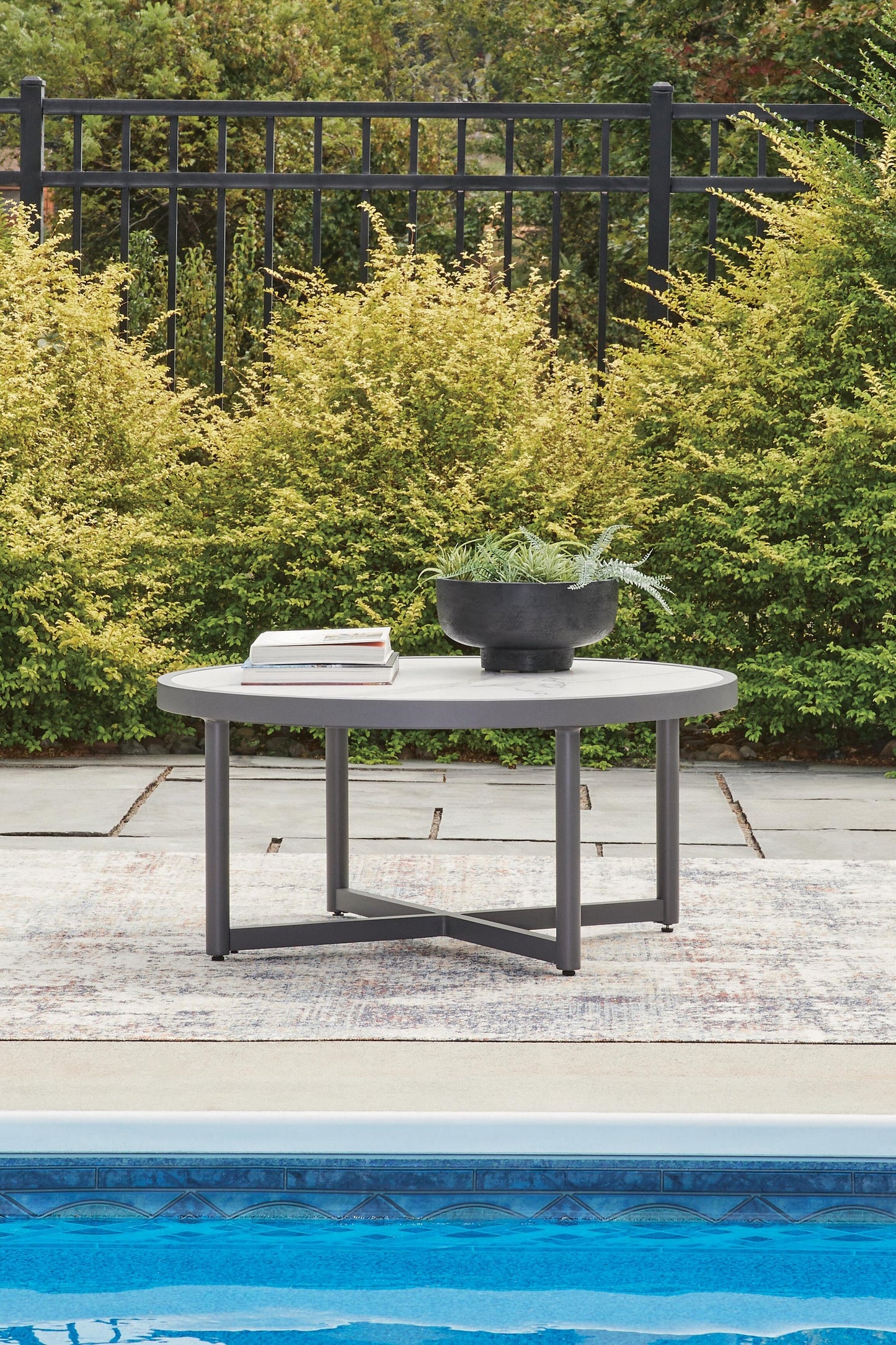 North Island Round Cocktail Table