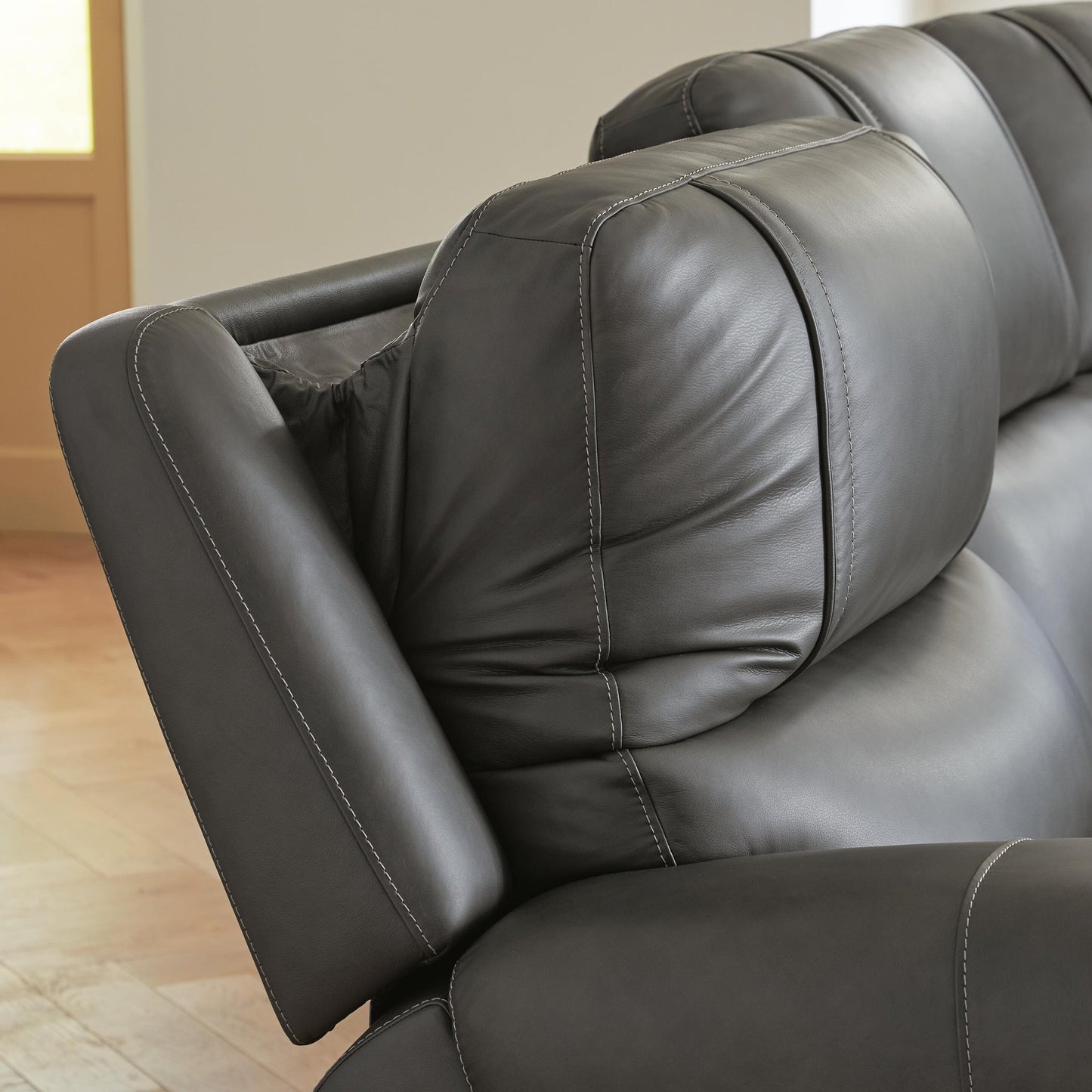 5Z-Harrenhurst 6-Piece Power Reclining Sectional