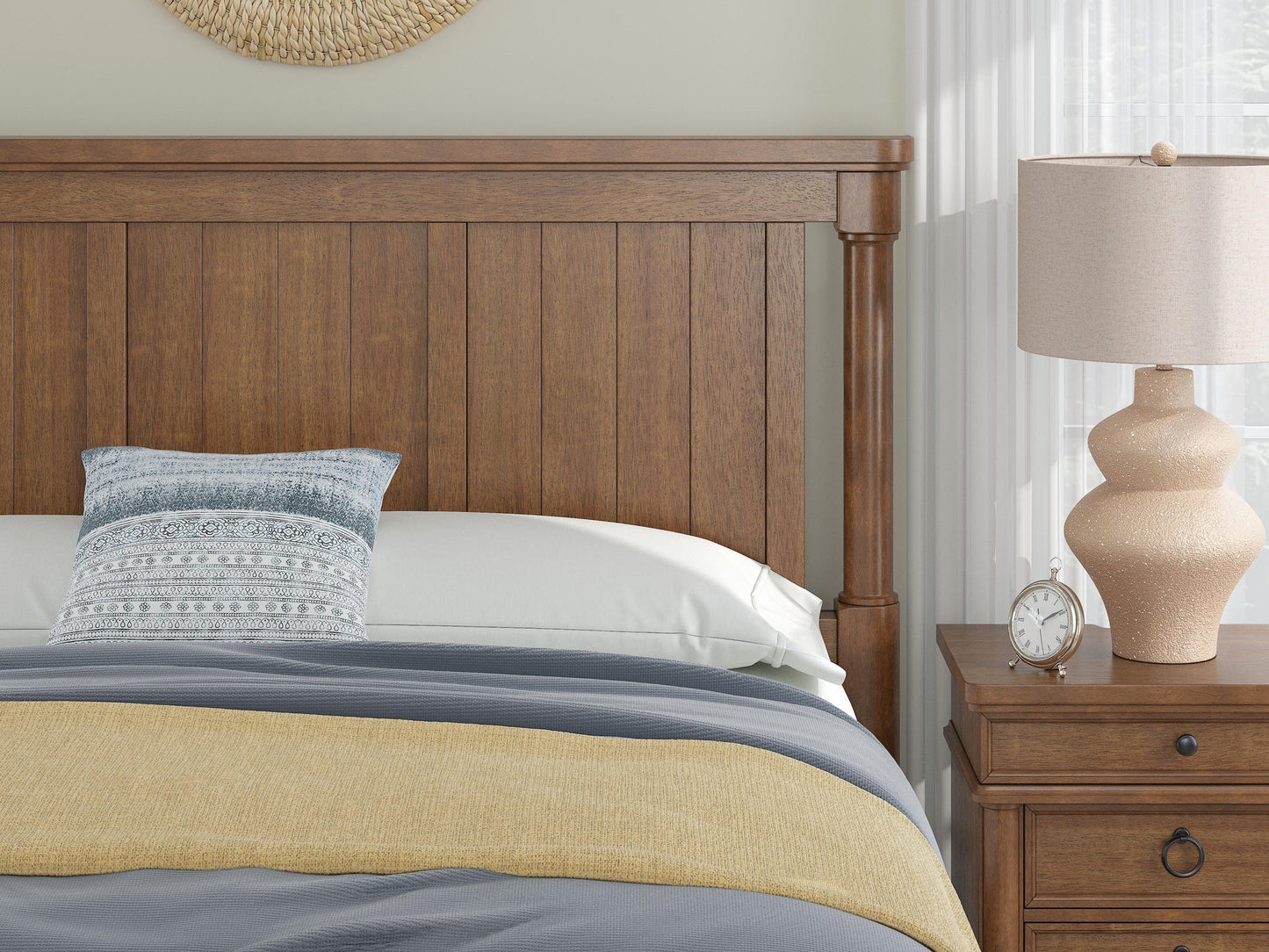 Chadworth King Poster Bed