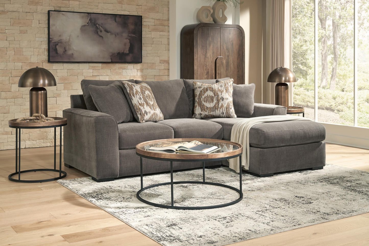 Rosston 2-Piece Sectional Sofa Chaise