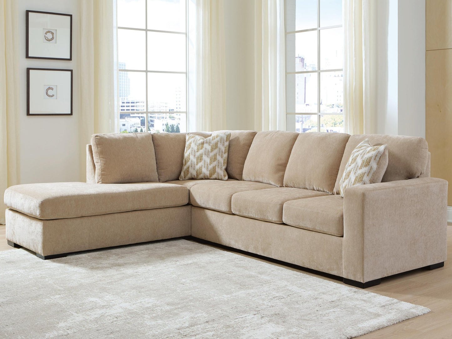 MaKaylen 2-Piece Sectional with Chaise