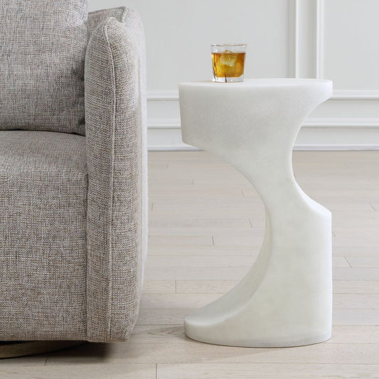 Stevie Accent Indoor-Outdoor Table