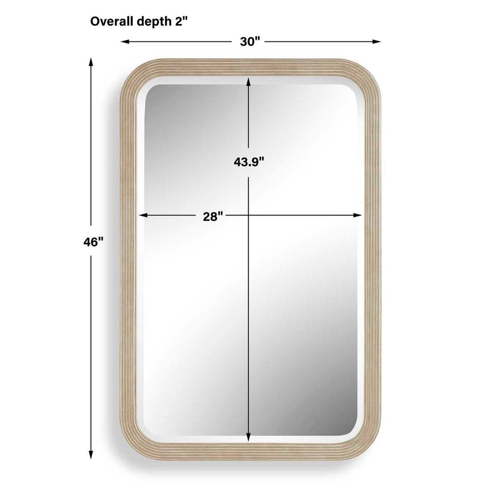 Emari Mirror