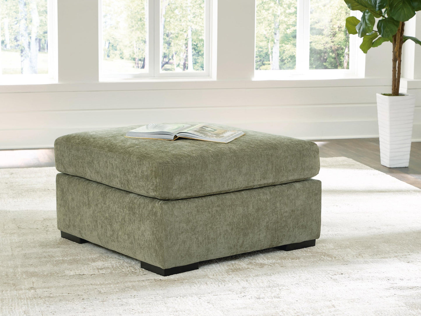 MaKaylen Oversized Accent Ottoman