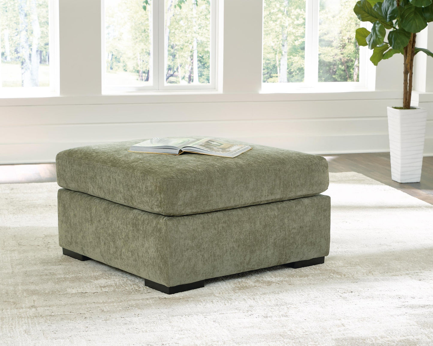 MaKaylen Oversized Accent Ottoman