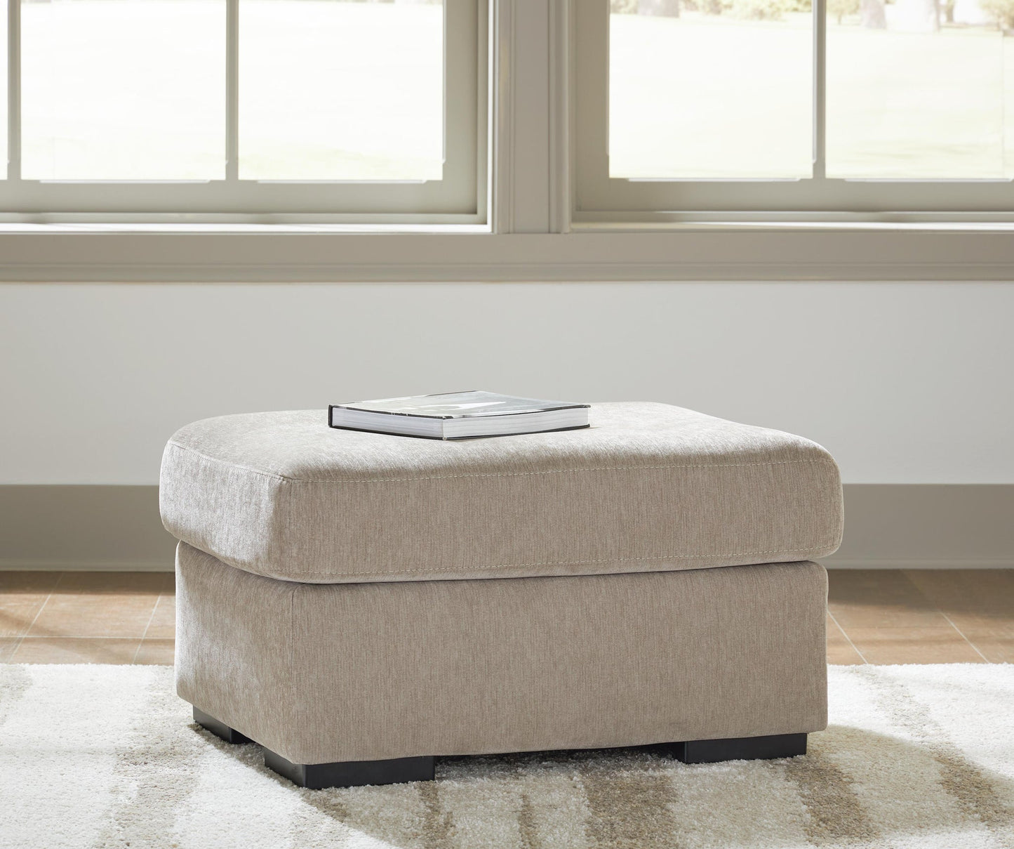 MaKaylen Ottoman