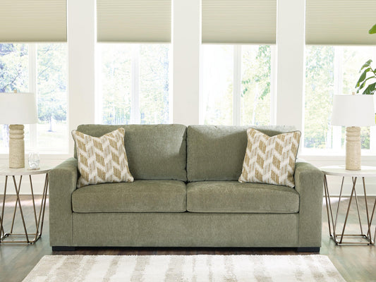 MaKaylen Sofa