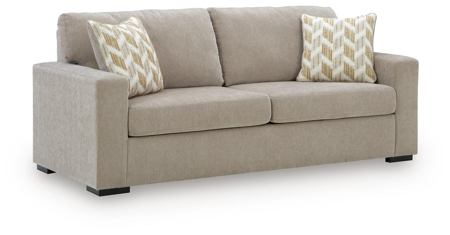 MaKaylen Sofa