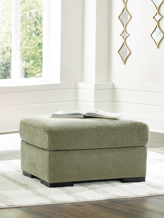 MaKaylen Ottoman