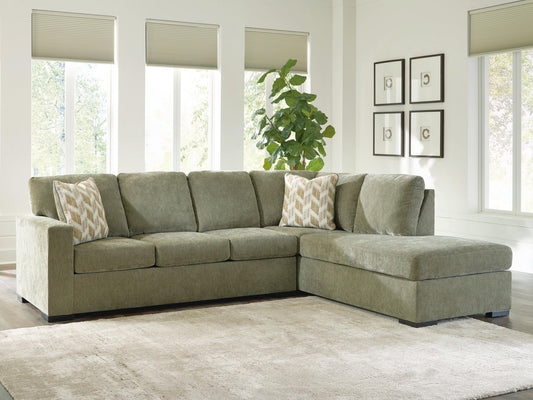 MaKaylen 2-Piece Sectional with Chaise