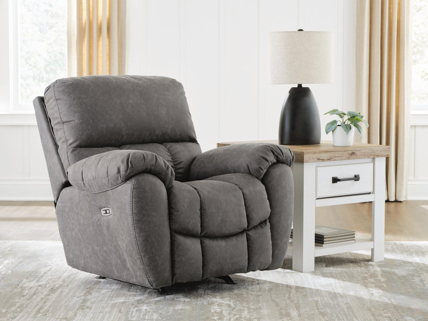 Hadrian Pike PWR Rocker REC/ADJ Headrest
