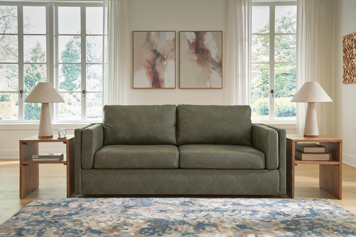 Hutle Sofa