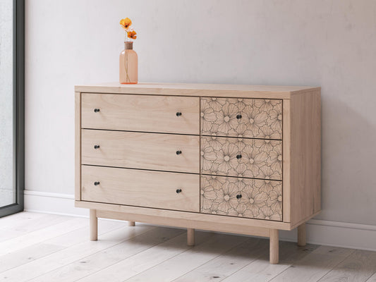 Shapella Six Drawer Dresser