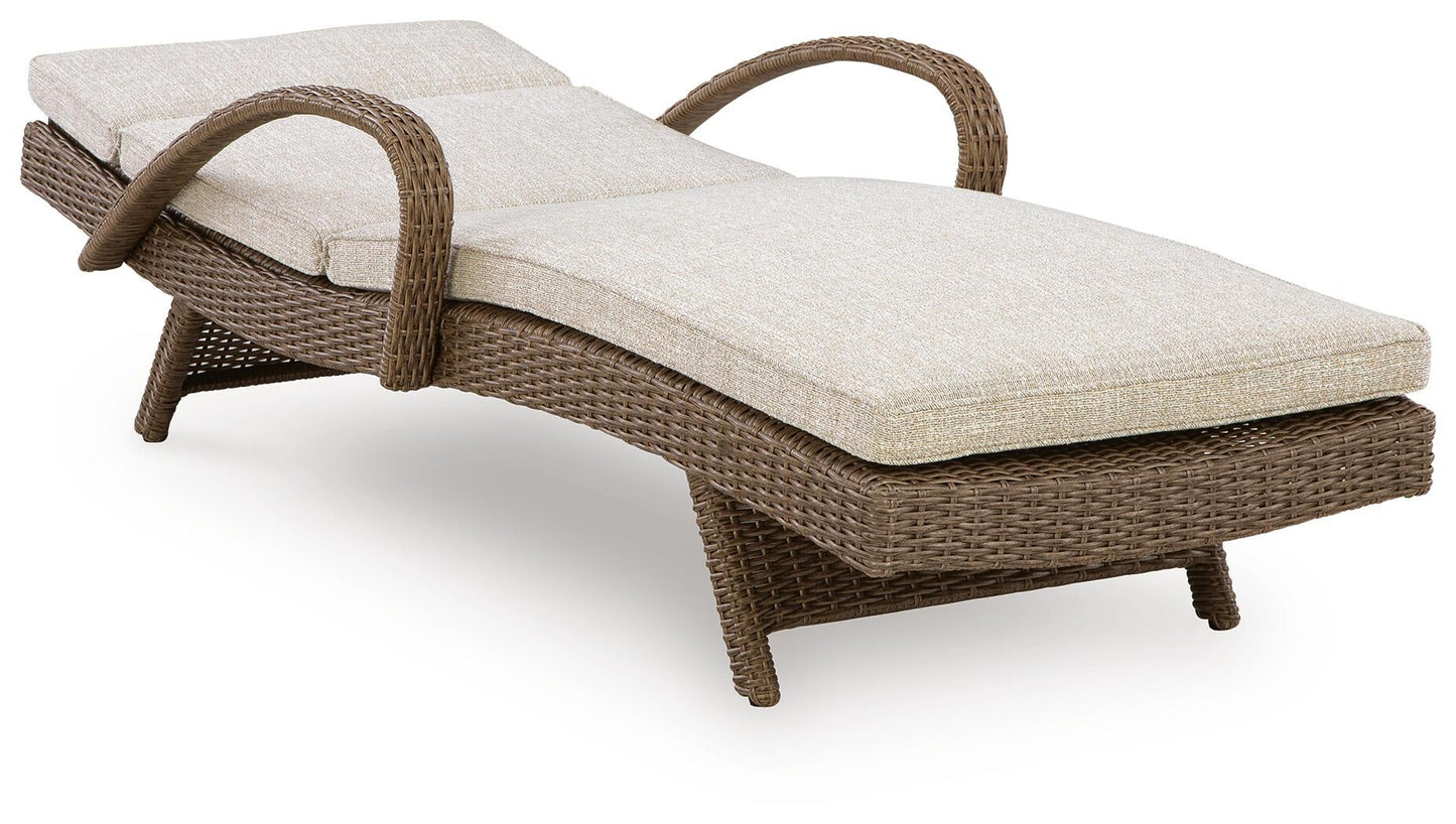 Revare Beach Chaise Lounge with Cushion
