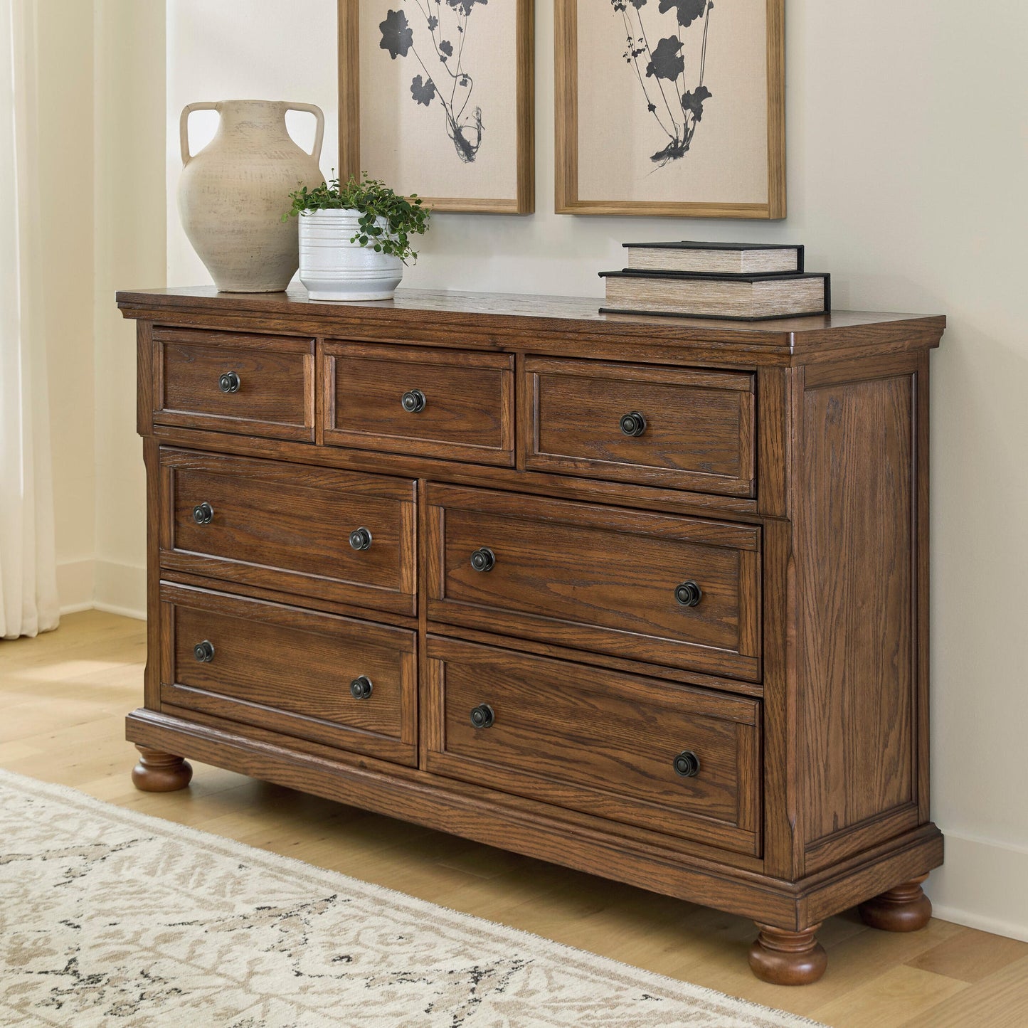 Havenstein Dresser
