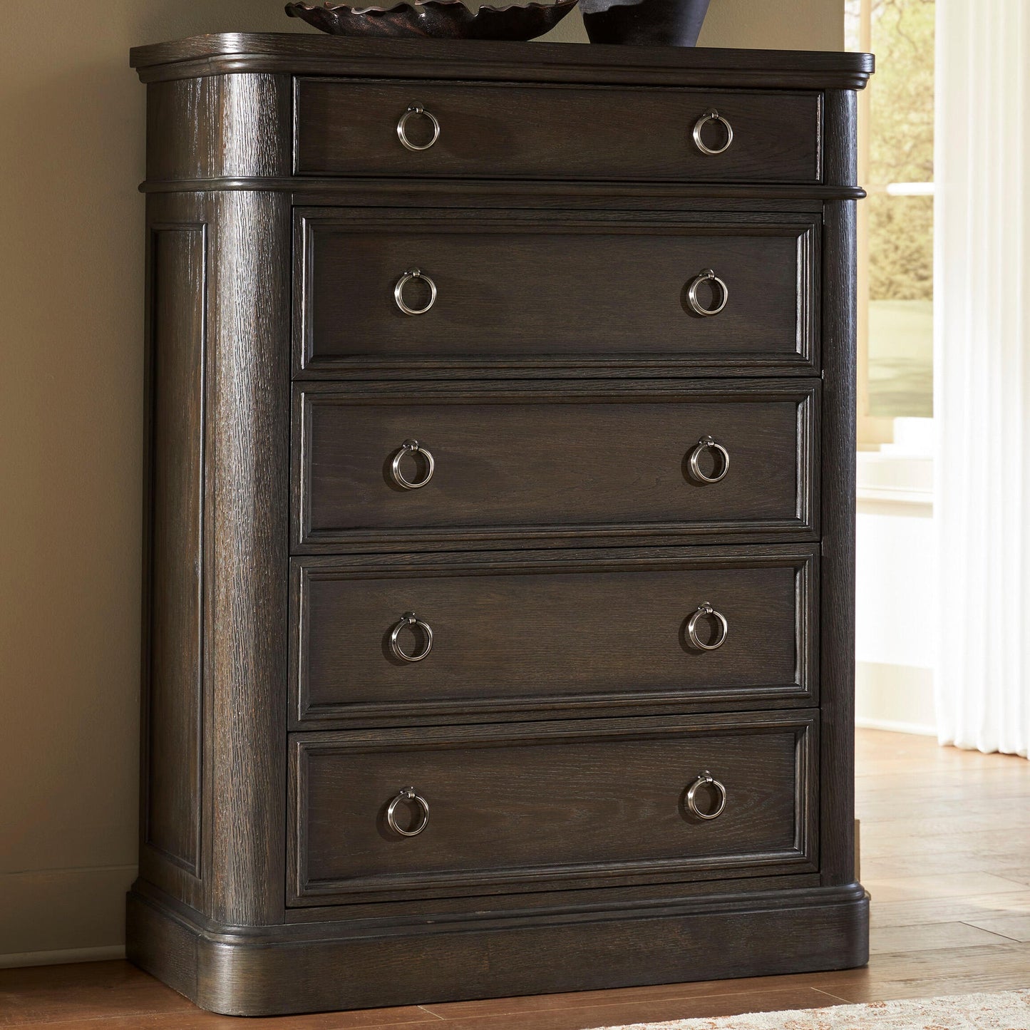 Bannette Five Drawer Chest