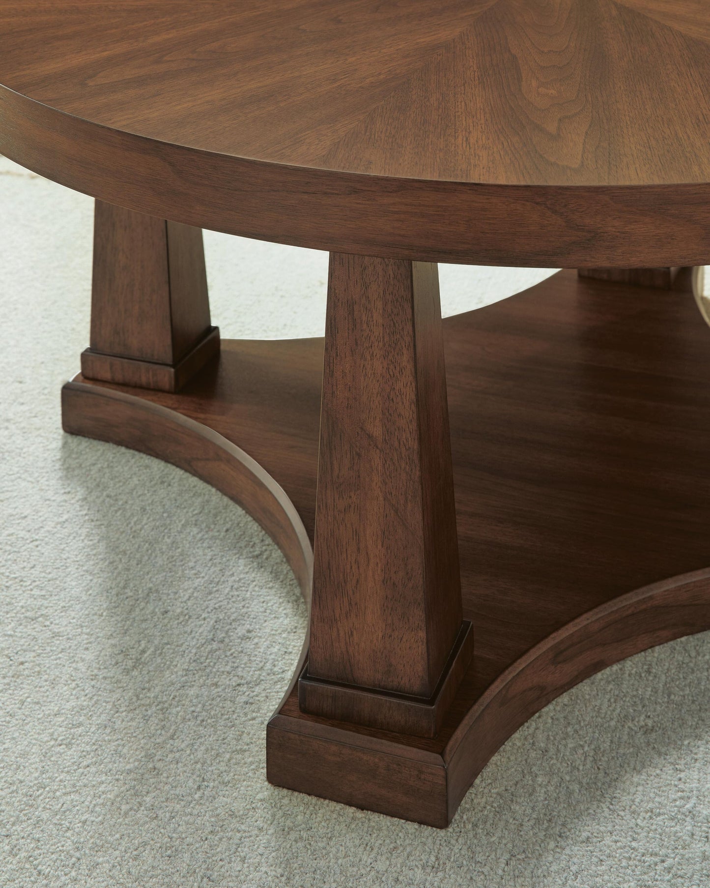Rustic Plains Round Cocktail Table