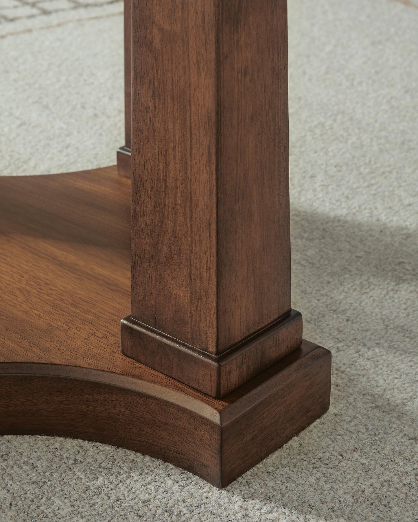 Rustic Plains Round End Table