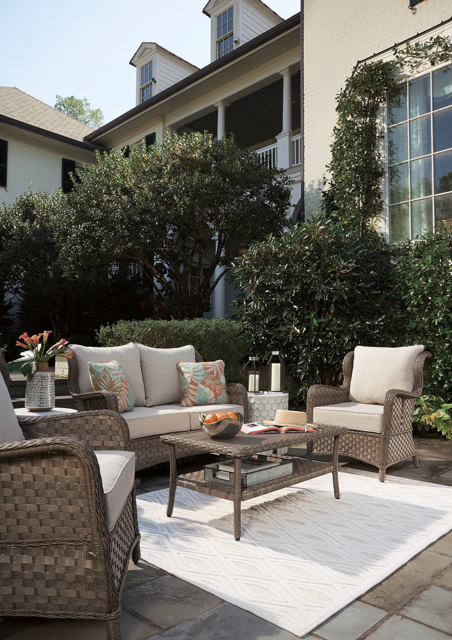 Clear Ridge Outdoor Loveseat and 2 Chairs with Coffee Table