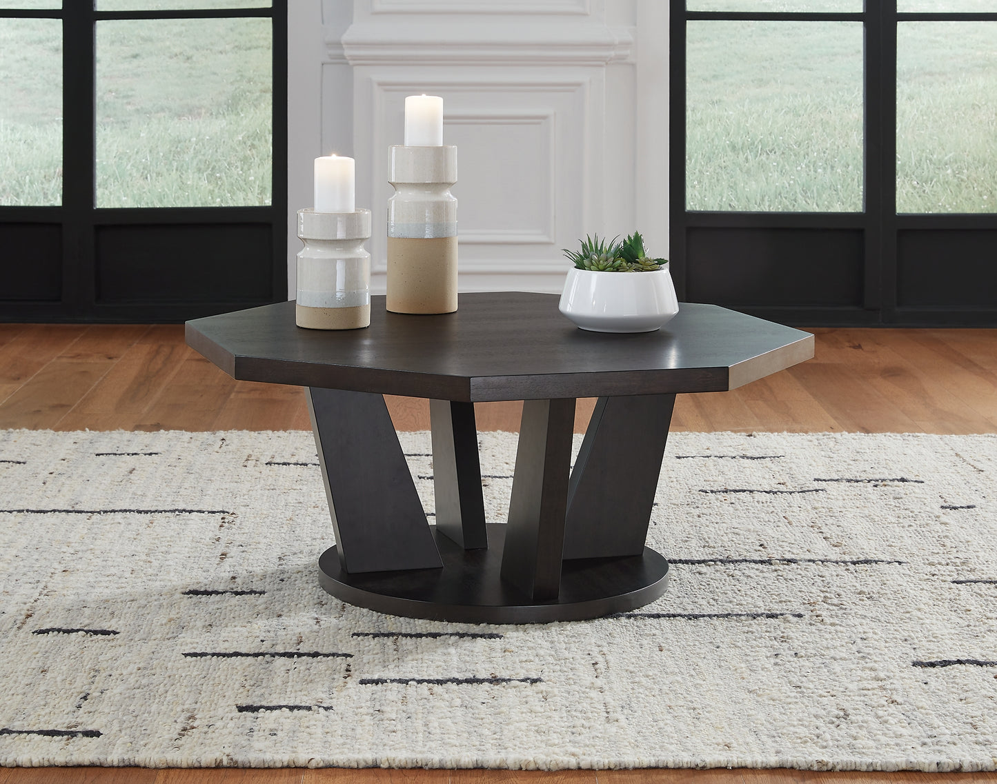 Chasinfield Coffee Table with 1 End Table