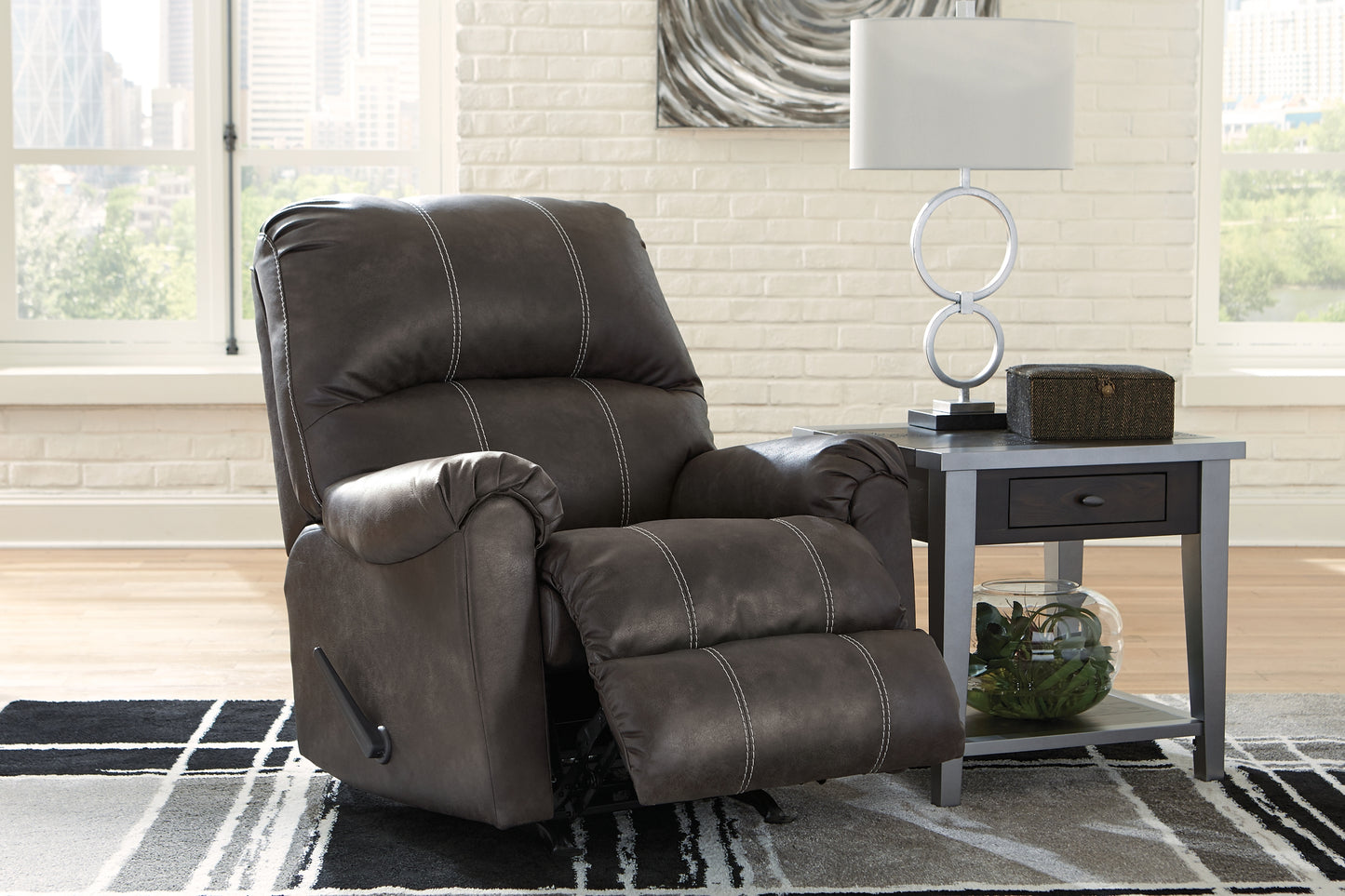 Kincord 6-Piece Sectional with Recliner
